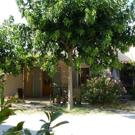 Les Biguieres Guest House Maubec  Bagian luar foto