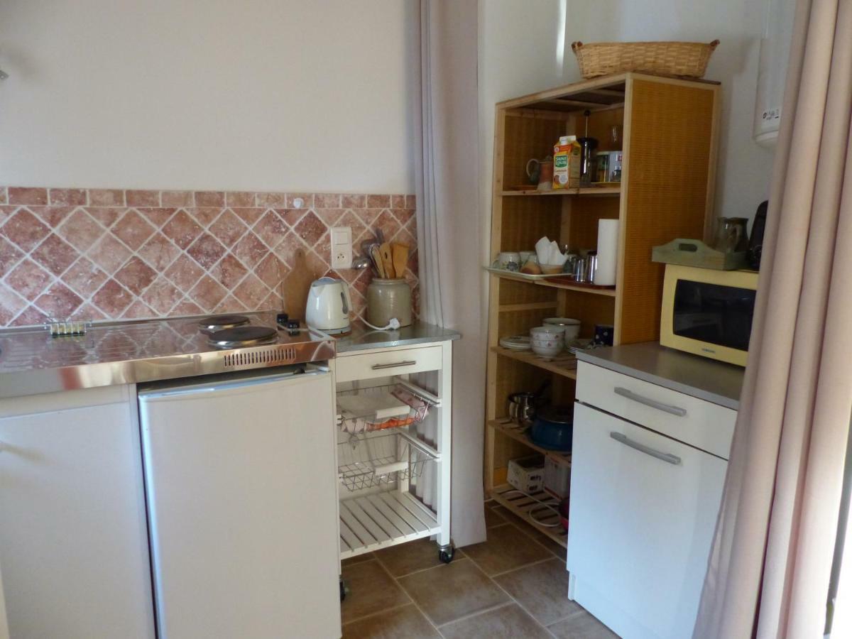 Les Biguieres Guest House Maubec  Bagian luar foto